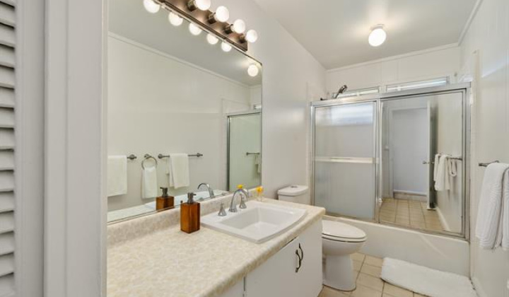 1031 Lunaai Place,Kailua,Hawaii,96734,7 ベッドルーム ベッドルーム,4 バスルームバスルーム,一戸建て,Lunaai,19478465