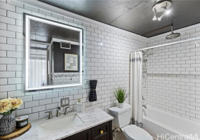 2415 Ala Wai Boulevard,Honolulu,Hawaii,96815,2 Bedrooms Bedrooms,1 BathroomBathrooms,Condo/Townhouse,Ala Wai,15,18314267