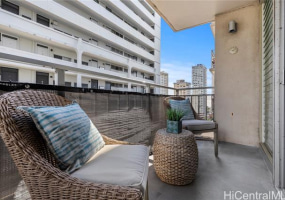 2415 Ala Wai Boulevard,Honolulu,Hawaii,96815,2 Bedrooms Bedrooms,1 BathroomBathrooms,Condo/Townhouse,Ala Wai,15,18314267