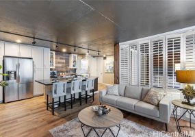 2415 Ala Wai Boulevard,Honolulu,Hawaii,96815,2 Bedrooms Bedrooms,1 BathroomBathrooms,Condo/Townhouse,Ala Wai,15,18314267