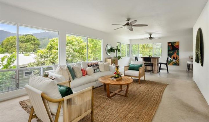1031 Lunaai Place,Kailua,Hawaii,96734,7 ベッドルーム ベッドルーム,4 バスルームバスルーム,一戸建て,Lunaai,19478465