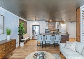 2415 Ala Wai Boulevard,Honolulu,Hawaii,96815,2 Bedrooms Bedrooms,1 BathroomBathrooms,Condo/Townhouse,Ala Wai,15,18314267