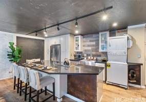 2415 Ala Wai Boulevard,Honolulu,Hawaii,96815,2 Bedrooms Bedrooms,1 BathroomBathrooms,Condo/Townhouse,Ala Wai,15,18314267