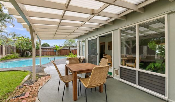 1031 Lunaai Place,Kailua,Hawaii,96734,7 ベッドルーム ベッドルーム,4 バスルームバスルーム,一戸建て,Lunaai,19478465