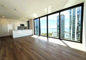987 Queen Street,Honolulu,Hawaii,96814,2 ベッドルーム ベッドルーム,2 バスルームバスルーム,コンド / タウンハウス,Queen,26,18314999