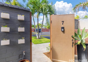 6370 Hawaii Kai Drive,Honolulu,Hawaii,96825,3 Bedrooms Bedrooms,2 BathroomsBathrooms,Condo/Townhouse,Hawaii Kai,1,18315001
