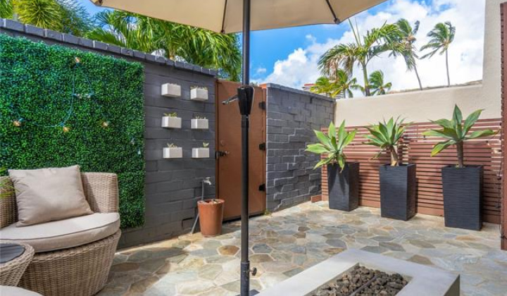 6370 Hawaii Kai Drive,Honolulu,Hawaii,96825,3 Bedrooms Bedrooms,2 BathroomsBathrooms,Condo/Townhouse,Hawaii Kai,1,18315001