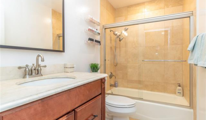 6370 Hawaii Kai Drive,Honolulu,Hawaii,96825,3 Bedrooms Bedrooms,2 BathroomsBathrooms,Condo/Townhouse,Hawaii Kai,1,18315001