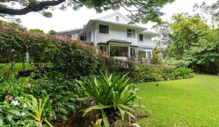 247 Dowsett Avenue,Honolulu,Hawaii,96817,5 ベッドルーム ベッドルーム,3 バスルームバスルーム,一戸建て,Dowsett,18767142