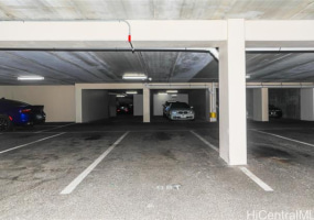 1717 Mott Smith Drive,Honolulu,Hawaii,96822,2 ベッドルーム ベッドルーム,2 バスルームバスルーム,コンド / タウンハウス,Mott Smith,7,18767192