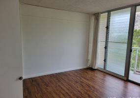 1821 keeaumoku Street,Honolulu,Hawaii,96822,4 Bedrooms Bedrooms,2 BathroomsBathrooms,Condo/Townhouse,keeaumoku,5,18315352