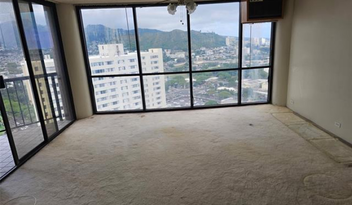 60 Beretania Street,Honolulu,Hawaii,96817,1 Bedroom Bedrooms,1 BathroomBathrooms,Condo/Townhouse,Beretania,34,19479622