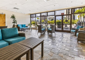 229 Paoakalani Avenue,Honolulu,Hawaii,96815,1 Bedroom Bedrooms,1 BathroomBathrooms,Condo/Townhouse,Paoakalani,9,18976119