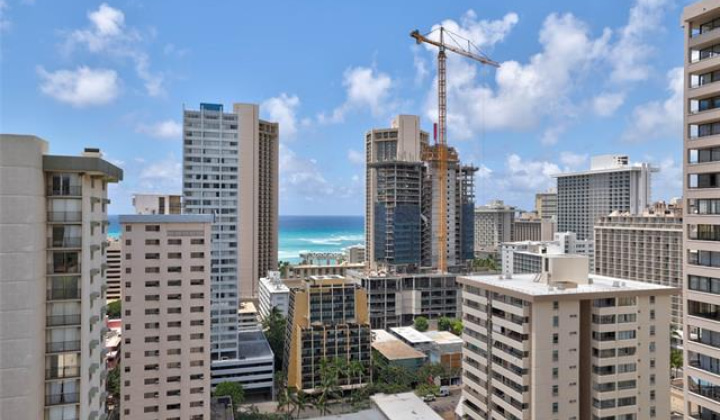 2421 Tusitala Street,Honolulu,Hawaii,96815,1 Bedroom Bedrooms,1 BathroomBathrooms,Condo/Townhouse,Tusitala,22,19197254