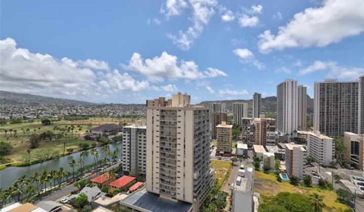 2421 Tusitala Street,Honolulu,Hawaii,96815,1 Bedroom Bedrooms,1 BathroomBathrooms,Condo/Townhouse,Tusitala,22,19197254