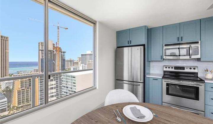 2421 Tusitala Street,Honolulu,Hawaii,96815,1 Bedroom Bedrooms,1 BathroomBathrooms,Condo/Townhouse,Tusitala,22,19197254