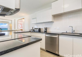 2877 Kalakaua Avenue,Honolulu,Hawaii,96815,2 Bedrooms Bedrooms,2 BathroomsBathrooms,Condo/Townhouse,Kalakaua,3,18315830