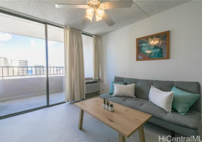 2240 Kuhio Avenue,Honolulu,Hawaii,96815,1 Bedroom Bedrooms,1 BathroomBathrooms,Condo/Townhouse,Kuhio,18,18316087