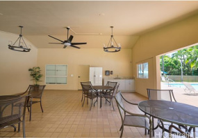 3009 Ala Makahala Place,Honolulu,Hawaii,96818,2 ベッドルーム ベッドルーム,1 バスルームバスルーム,コンド / タウンハウス,Ala Makahala,9,18769670