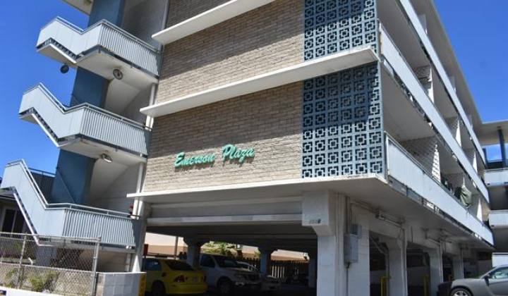 1516 Emerson Street,Honolulu,Hawaii,96813,1 Bedroom Bedrooms,1 BathroomBathrooms,Condo/Townhouse,Emerson,1,18316517