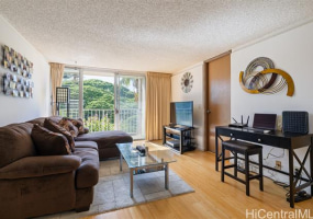 1720 Huna Street,Honolulu,Hawaii,96817,3 ベッドルーム ベッドルーム,2 バスルームバスルーム,コンド / タウンハウス,Huna,4,18316701
