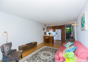 1524 Pensacola Street,Honolulu,Hawaii,96822,2 ベッドルーム ベッドルーム,1 バスルームバスルーム,コンド / タウンハウス,Pensacola,1,18317057