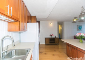 1524 Pensacola Street,Honolulu,Hawaii,96822,2 ベッドルーム ベッドルーム,1 バスルームバスルーム,コンド / タウンハウス,Pensacola,1,18317057