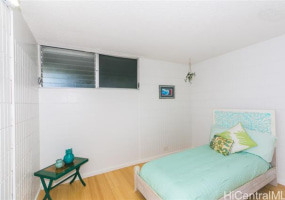 1524 Pensacola Street,Honolulu,Hawaii,96822,2 ベッドルーム ベッドルーム,1 バスルームバスルーム,コンド / タウンハウス,Pensacola,1,18317057