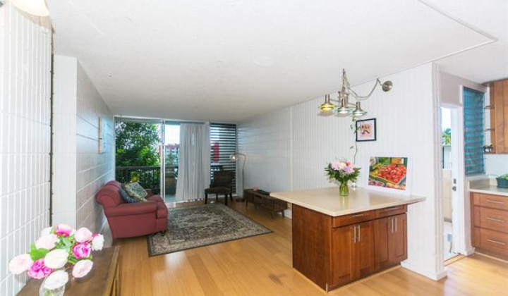 1524 Pensacola Street,Honolulu,Hawaii,96822,2 ベッドルーム ベッドルーム,1 バスルームバスルーム,コンド / タウンハウス,Pensacola,1,18317057