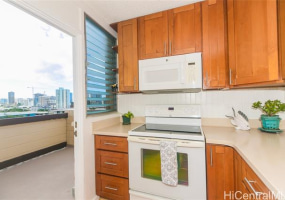 1524 Pensacola Street,Honolulu,Hawaii,96822,2 ベッドルーム ベッドルーム,1 バスルームバスルーム,コンド / タウンハウス,Pensacola,1,18317057