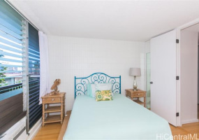 1524 Pensacola Street,Honolulu,Hawaii,96822,2 ベッドルーム ベッドルーム,1 バスルームバスルーム,コンド / タウンハウス,Pensacola,1,18317057