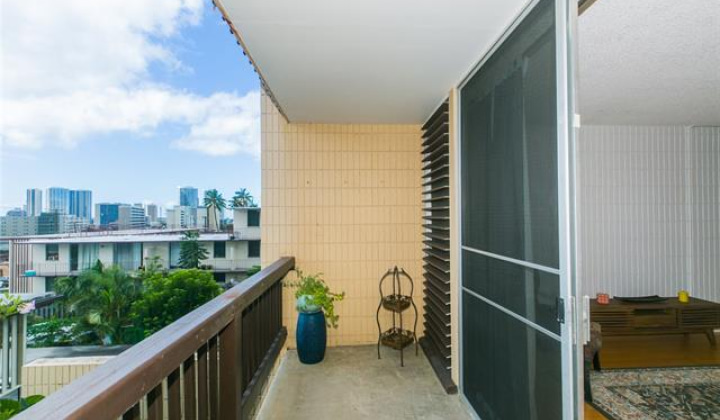 1524 Pensacola Street,Honolulu,Hawaii,96822,2 ベッドルーム ベッドルーム,1 バスルームバスルーム,コンド / タウンハウス,Pensacola,1,18317057