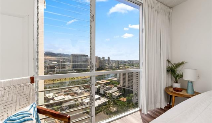 1925 Kalakaua Avenue,Honolulu,Hawaii,96815,1 Bedroom Bedrooms,1 BathroomBathrooms,Condo/Townhouse,Kalakaua,25,18317062