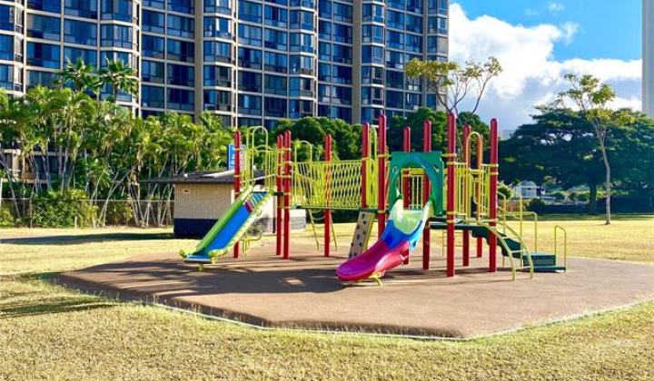 5080 Likini Street,Honolulu,Hawaii,96818,2 Bedrooms Bedrooms,2 BathroomsBathrooms,Condo/Townhouse,Likini,817,19480537