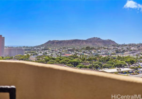 1437 Hoakoa Place,Honolulu,Hawaii,96821,3 Bedrooms Bedrooms,2 BathroomsBathrooms,Condo/Townhouse,Hoakoa,3,18317167