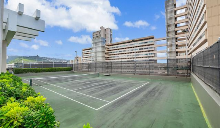 2333 Kapiolani Boulevard,Honolulu,Hawaii,96826,2 Bedrooms Bedrooms,2 BathroomsBathrooms,Condo/Townhouse,Kapiolani,23,19480639