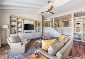 1437 Hoakoa Place,Honolulu,Hawaii,96821,3 Bedrooms Bedrooms,2 BathroomsBathrooms,Condo/Townhouse,Hoakoa,3,18317167