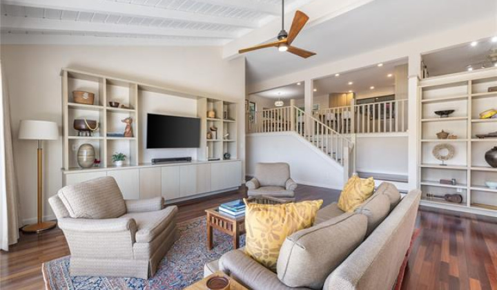 1437 Hoakoa Place,Honolulu,Hawaii,96821,3 Bedrooms Bedrooms,2 BathroomsBathrooms,Condo/Townhouse,Hoakoa,3,18317167
