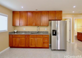 821 Momolio Street,Honolulu,Hawaii,96817,5 ベッドルーム ベッドルーム,4 バスルームバスルーム,一戸建て,Momolio,18317454