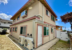 821 Momolio Street,Honolulu,Hawaii,96817,5 ベッドルーム ベッドルーム,4 バスルームバスルーム,一戸建て,Momolio,18317454