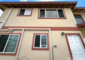 821 Momolio Street,Honolulu,Hawaii,96817,5 ベッドルーム ベッドルーム,4 バスルームバスルーム,一戸建て,Momolio,18317454