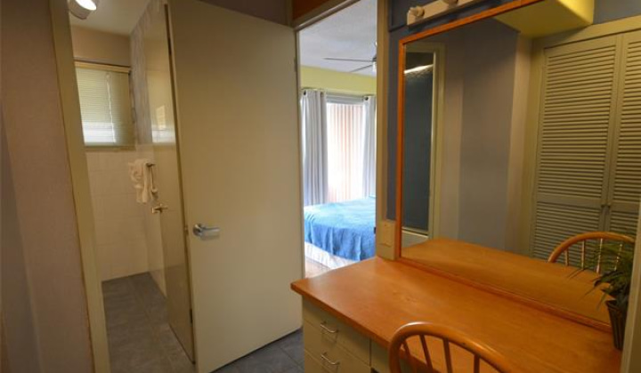417 Nohonani Street,Honolulu,Hawaii,96815,1 Bedroom Bedrooms,1 BathroomBathrooms,Condo/Townhouse,Nohonani,4,18317758