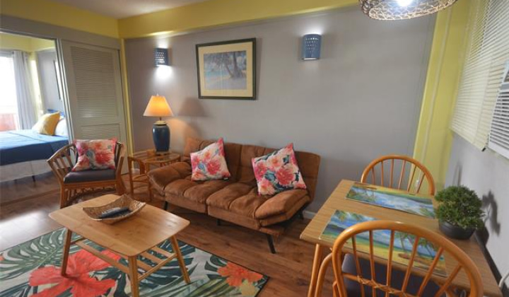 417 Nohonani Street,Honolulu,Hawaii,96815,1 Bedroom Bedrooms,1 BathroomBathrooms,Condo/Townhouse,Nohonani,4,18317758