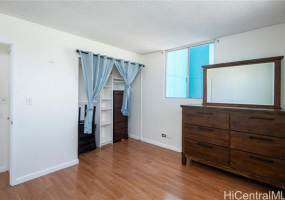 737 Olokele Avenue,Honolulu,Hawaii,96816,1 ベッドルーム ベッドルーム,1 バスルームバスルーム,コンド / タウンハウス,Olokele,6,18317917