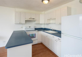 737 Olokele Avenue,Honolulu,Hawaii,96816,1 ベッドルーム ベッドルーム,1 バスルームバスルーム,コンド / タウンハウス,Olokele,6,18317917