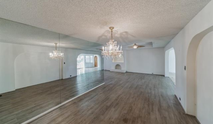 1158 Waiholo Street,Honolulu,Hawaii,96821,5 Bedrooms Bedrooms,3 BathroomsBathrooms,Single family,Waiholo,18318377