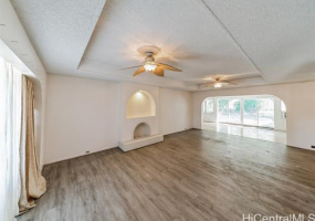 1158 Waiholo Street,Honolulu,Hawaii,96821,5 Bedrooms Bedrooms,3 BathroomsBathrooms,Single family,Waiholo,18318377