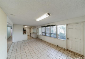 1158 Waiholo Street,Honolulu,Hawaii,96821,5 Bedrooms Bedrooms,3 BathroomsBathrooms,Single family,Waiholo,18318377