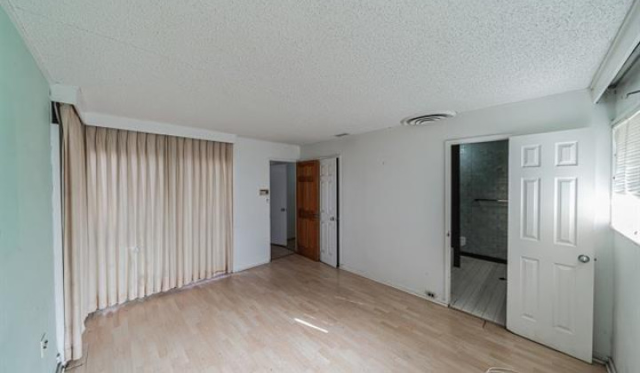 1158 Waiholo Street,Honolulu,Hawaii,96821,5 Bedrooms Bedrooms,3 BathroomsBathrooms,Single family,Waiholo,18318377