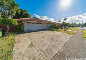 1158 Waiholo Street,Honolulu,Hawaii,96821,5 Bedrooms Bedrooms,3 BathroomsBathrooms,Single family,Waiholo,18318377
